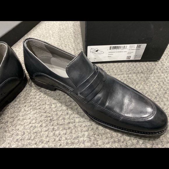 Men’s Hugo boss shoes size 6